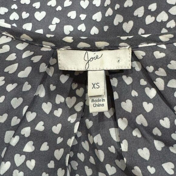 Joie Silk Grey Heart Cold Shoulder Top Blouse Women’s XS - Picture 3 of 4